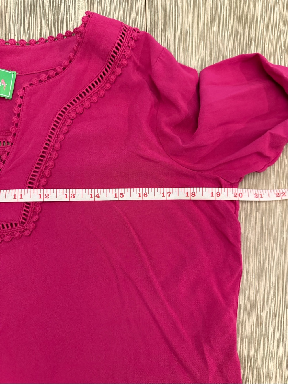 Pappagallo Magenta Crochet Trim V-Neck Tunic Top Pom-pom resortwear - small - Picture 3 of 5